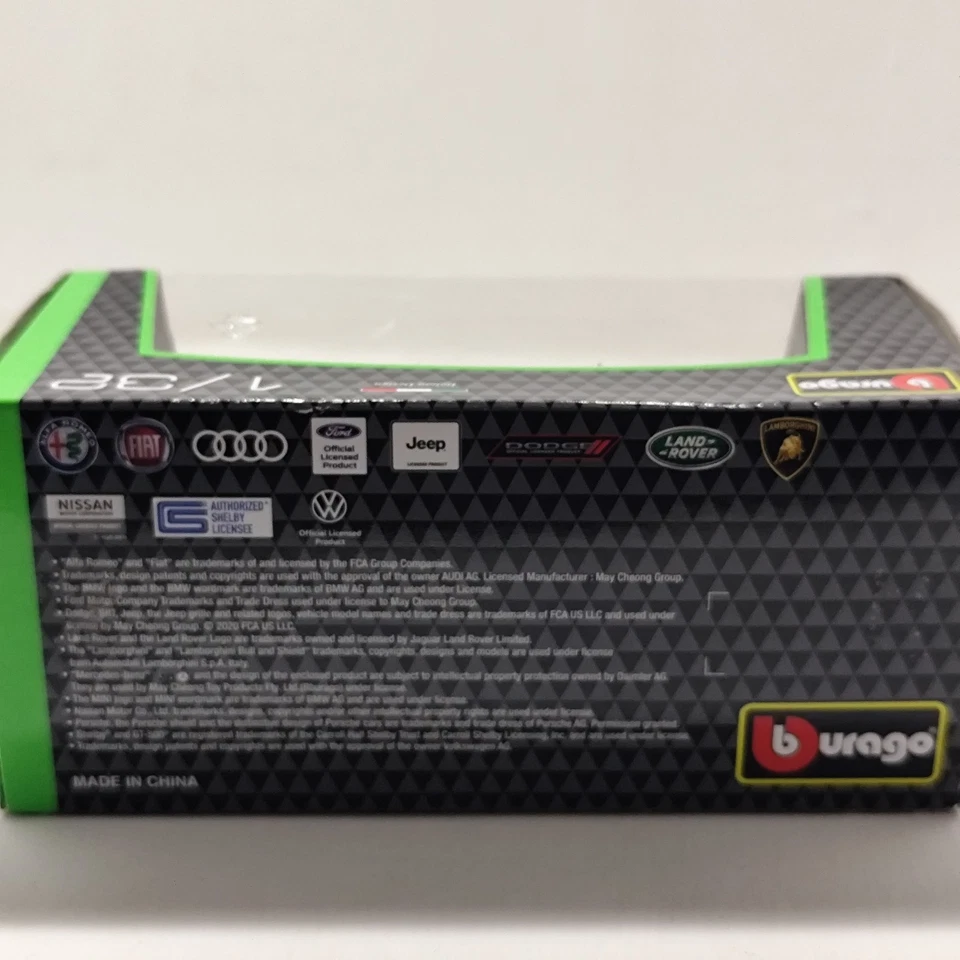 Modellino Bburago Mercedes-Benz CL 550 - Scala 1:32 (Nuovo) - Immagine 4 di 4