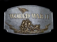 TE15110 VINTAGE 1990  WORLD WAR II REMEMBERED  MILITARY COMMEMORATIVE BUCKLE