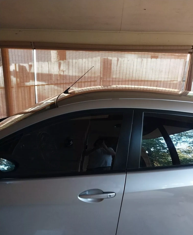 Antena de aço inoxidável preta 12" polegadas mastro rádio AM/FM para Mazda 2 2011-2024 - Imagem 4 de 4