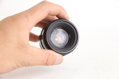 Helios 44-2 58mm f/2 Stepless Aperture Lens M42 Mount Black Lacquer Finish - Picture 20 of 21