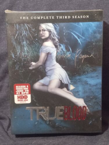 True Blood: The Complete Third Season (DVD, Set de 5 disques) SIGNATURE Edition - Photo 1/2