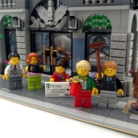 LEGO Creator Expert Modular Buildings Brick Bank 10251 In 2016 Used Retired