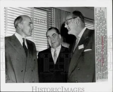 1956 Press Photo Roger Makins, Georgi Zarubin and James Wadsworth meet in D.C.