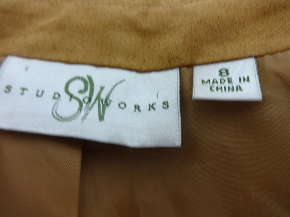 JAQUETA BLAZER STUDIO WORKS FEMININA MARROM CAMURÇA POLIÉSTER TAMANHO 8 - Imagem 4 de 4