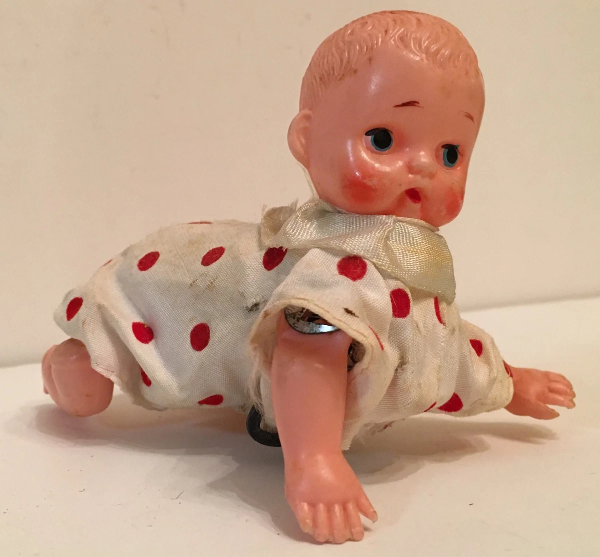 Wind up 2025 crawling baby