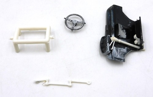 Tamiya Fiat Abarth 695 SS Plastic model started kit scale 1:24 Ref. 24173 1800 - Foto 8 di 14