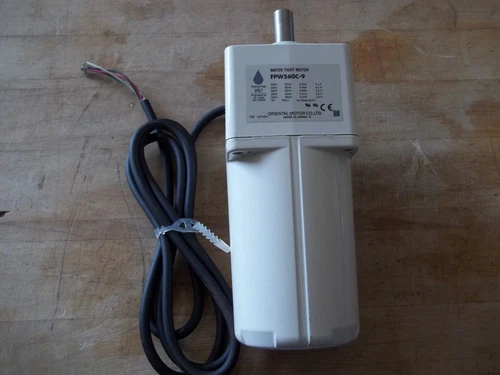 NEW ORIENTAL MOTOR FPW560C-9 WATER TIGHT MOTOR 