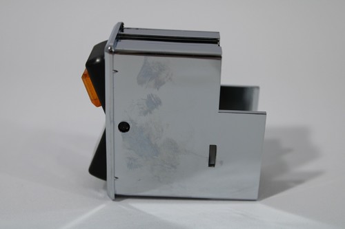MK1 Ford Escort Switch Housing Heated Rear Window Switch Brand New - Picture 6 of 7