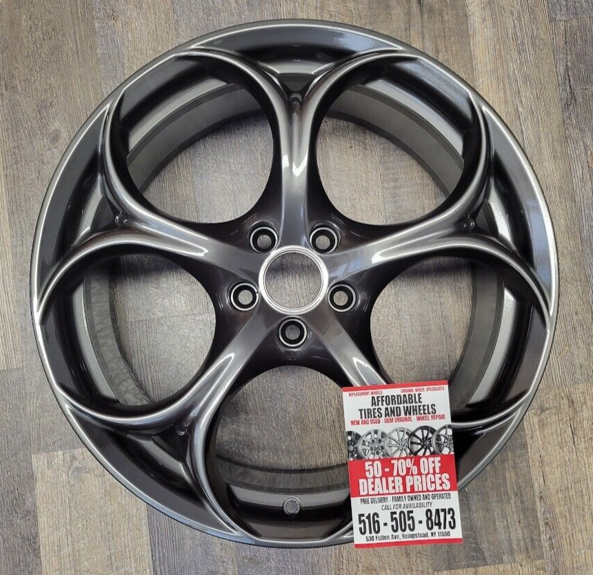 Alfa Romeo Giulia 17 - 23 58166 OEM wheel 19 x 8 Charcoal Front