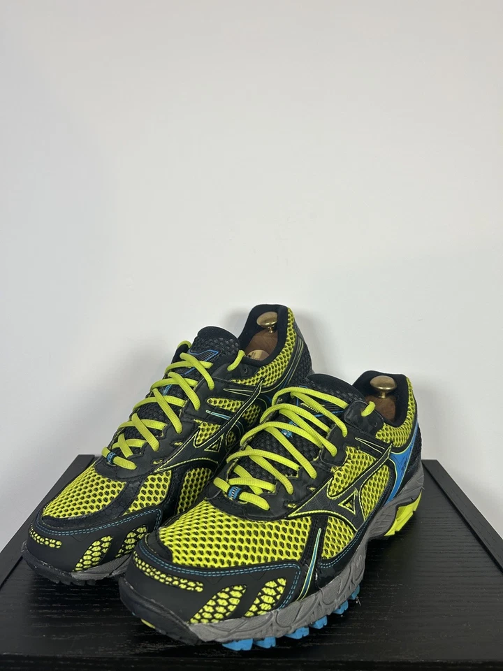 Tênis de corrida Mizuno Wave Ascend 6 masculino trilha Reino Unido 10,5 amarelo preto tênis - Imagem 2 de 4