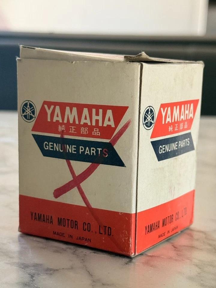 Diámetro estándar de pistón Yamaha HS1 HT1 LT2 318-11631-00 genuino OEM NOS Foto 2 de 4