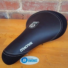 NEW - Macneil Imperial PIVOTAL Compatible BMX Bike Seat NIP