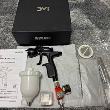 Mint Condition Devilbiss Dv1s Spray Gun With 1.0mm And 1.2mm Nozzles. Mint Condition Devilbiss Dv1s Spray Gun With 1.0mm And 1.2mm Nozzles.