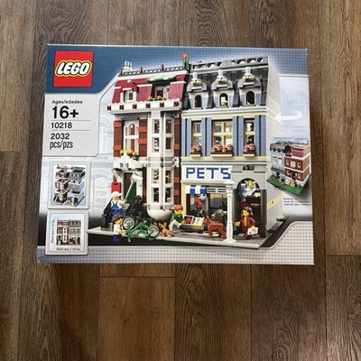 BRAND NEW SEALED LEGO 10218 CITY CREATOR EXPERT PET SHOP  TOWNHOUSE MODULAR