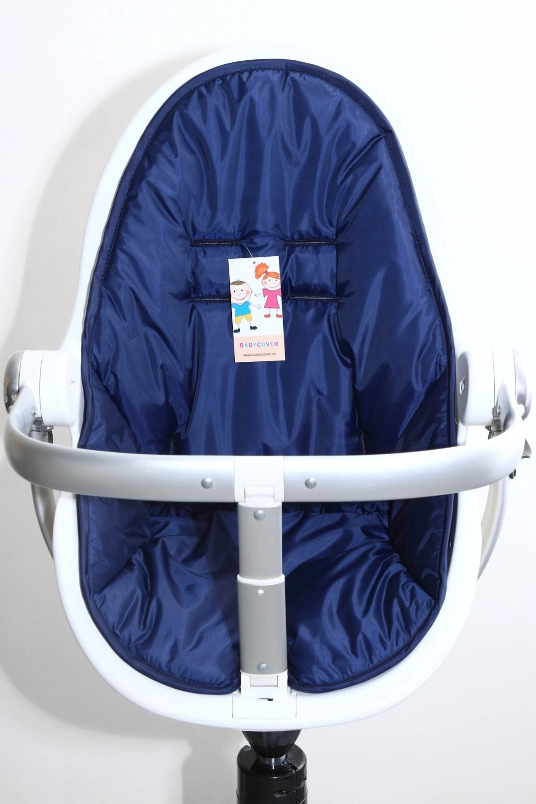 The brown cover for highchair for feeding Bloom Fresco.