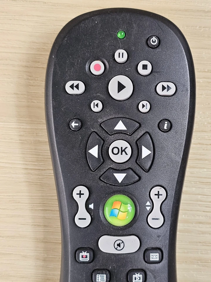 Microsoft Gateway RC6 IR Windows Media Center Remote Control - Image 4 of 4
