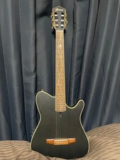 Yamaha TOD10N Acoustic Guitar With Soft Case Strings