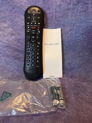 Set Of 3 Remote Replacements - Vizio, Definitive Comcast, Vizio W/keyboard - Picture 2 of 24