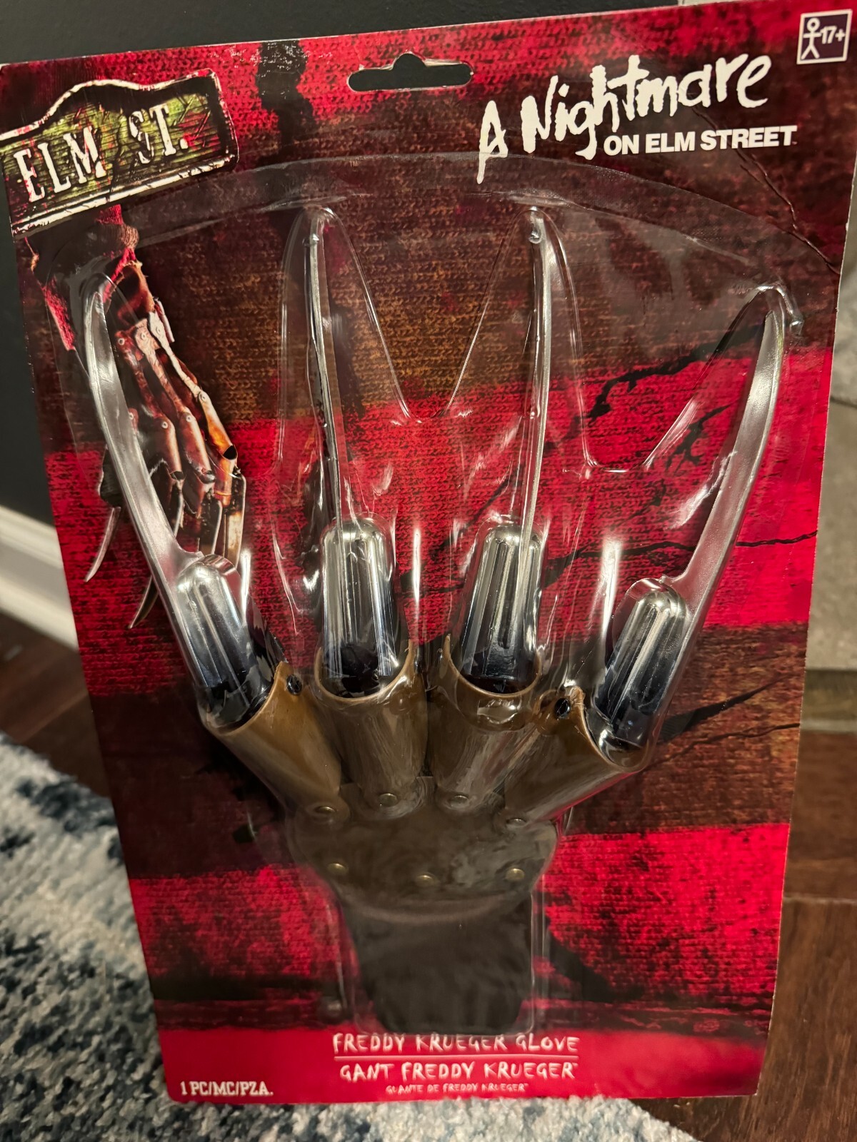 NEW FREDDY KRUEGER Glove Nightmare ELM Street HALLOWEEN Costume Accessory