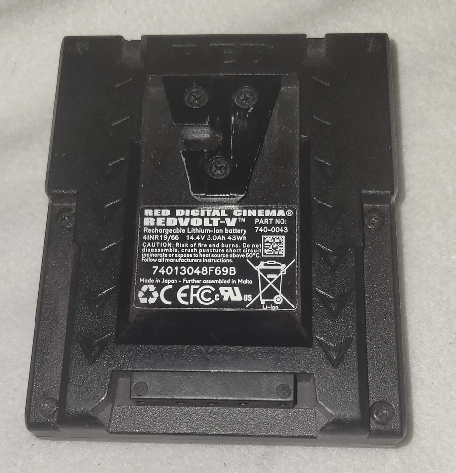 Batería roja defectuosa Redvolt-V 43Wh 740-0043 14.4V 3.0Ah 43Wh NO FUNCIONA Piezas Foto 2 de 4