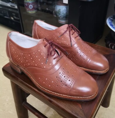 Vintage 1940s 1950s NOS Men’s Summer Brown Leather Dress Shoes Ventilated 