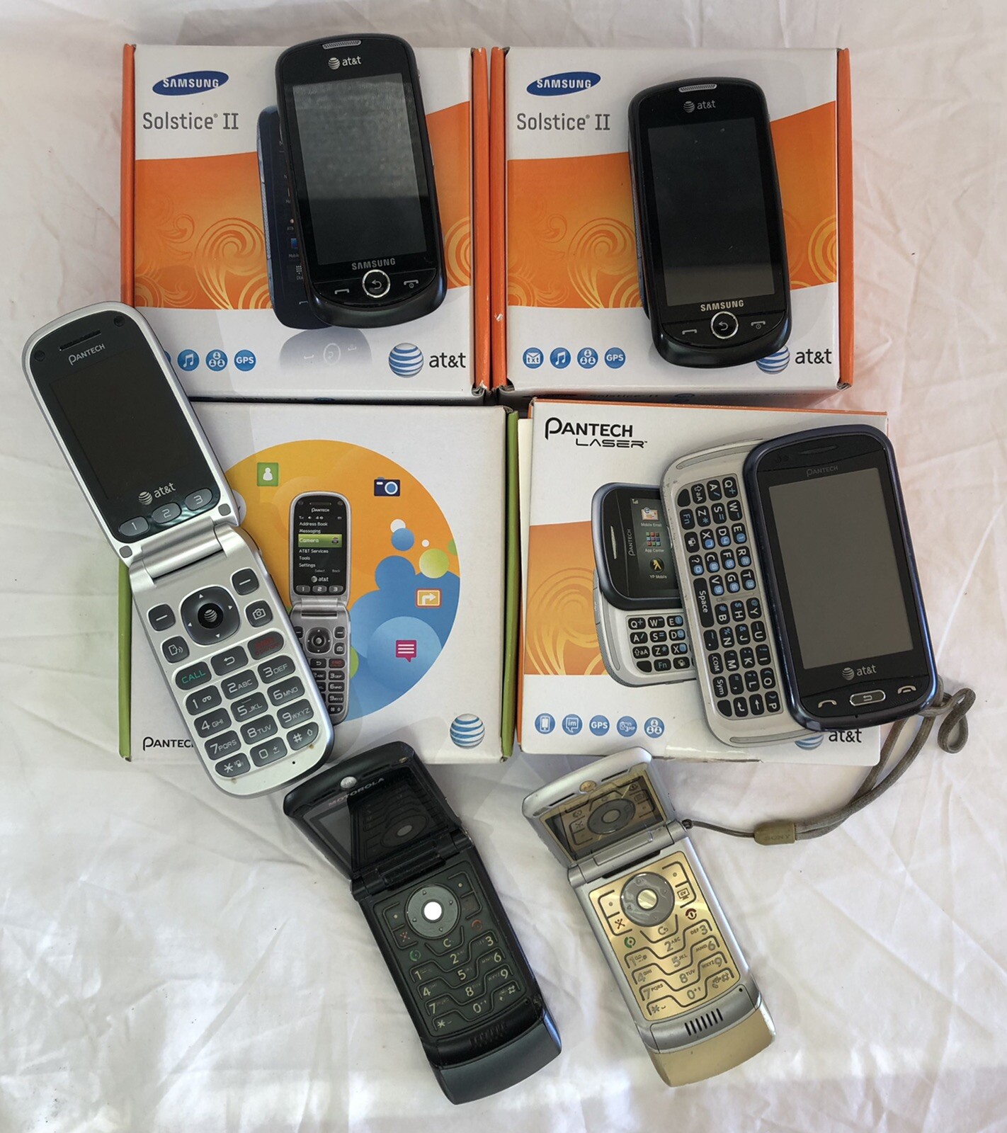 At&t (2) Motorola, (2) Samsung And (2) Pantech.