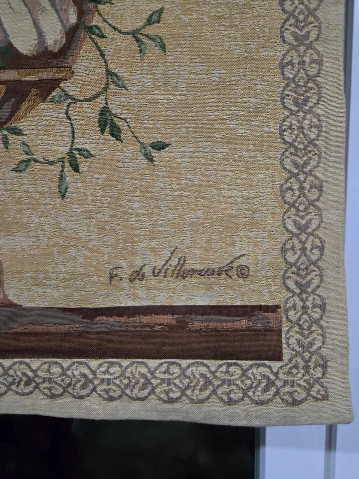 Tapiz de Pared - Corona Decoración Fuente Palomas Tapiz Acabado a Mano Foto 2 de 3