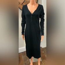 Old Navy Black Long-Sleeve Button V-Neck Midi Dress