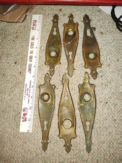 6x Antique Brass Door Plates / keyhole cover escutcheon Architectural Salvage