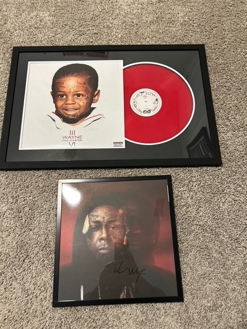 Lil Wayne Signed picture framed with Vinyl The Carter VI - Must have piece!