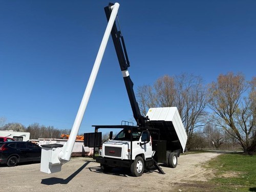 UNDER CDL 60' Tall Forestry Bucket Truck With Pony Motor Chipper Dump Tree Boom