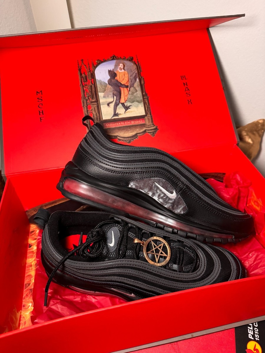 NIB MSCHF x LIL NAS X ' SATAN SHOES' PRE-RELEASE DROP w NIB MSCHF x LIL NAS X ' SATAN SHOES' PRE-RELEASE DROP w
