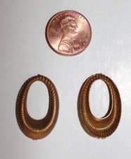 33 Vintage brass ridged oval charms -vintage deadstock jewelry bulk supply lot