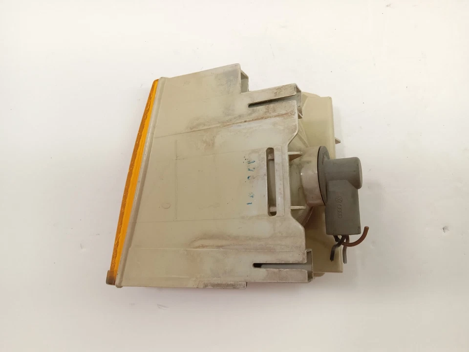 Luz intermitente lateral derecha Volkswagen Passat 1990-1994 OEM, 116-58270 Foto 4 de 4