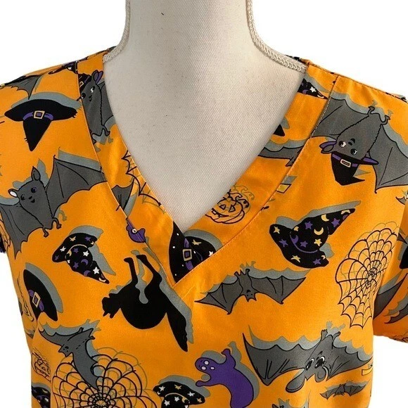 Green Town Halloween Medical Nursing Foil Scrub Uniform Top  Women’s SZ XS - Image 2 of 4
