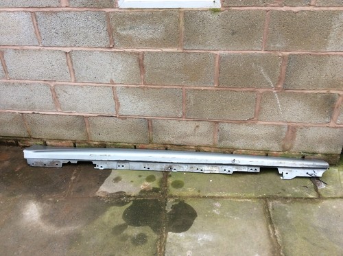 BMW 3ER F30 F31 M SPORT FAHRER SEITENROCK SILBER