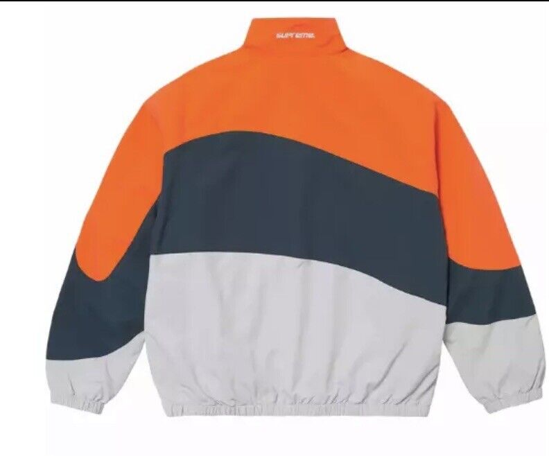 Supreme Curve Track Jacket Grey SS24 Size XL NEW IN HAND Supreme Curve Track Jacket Grey SS24 Size XL NEW IN HAND