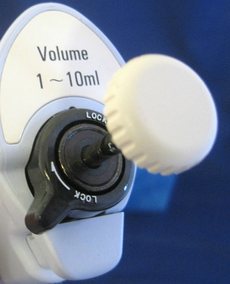 1-10mL Oxford Benchmate II Macro Pipette 1000-10000uL MicroPipette P10 mL - Image 3 of 4