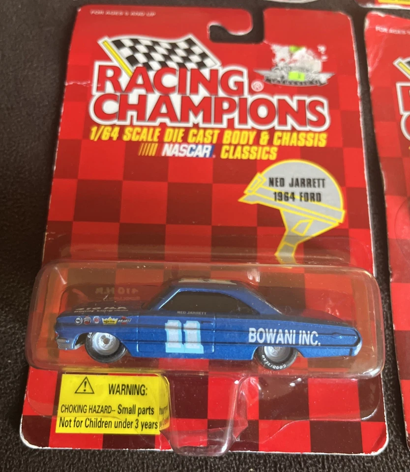 6 件老式赛车冠军 NASCAR 经典 1: 64 比例压铸汽车 64 福特汽车 — 第 4/4 张图片