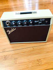 Fender Mini Twin Amp 1W 2-Speaker Solid State Combo Practice Amp for Guitar