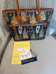 Disneyland Paris Dooney | eBay