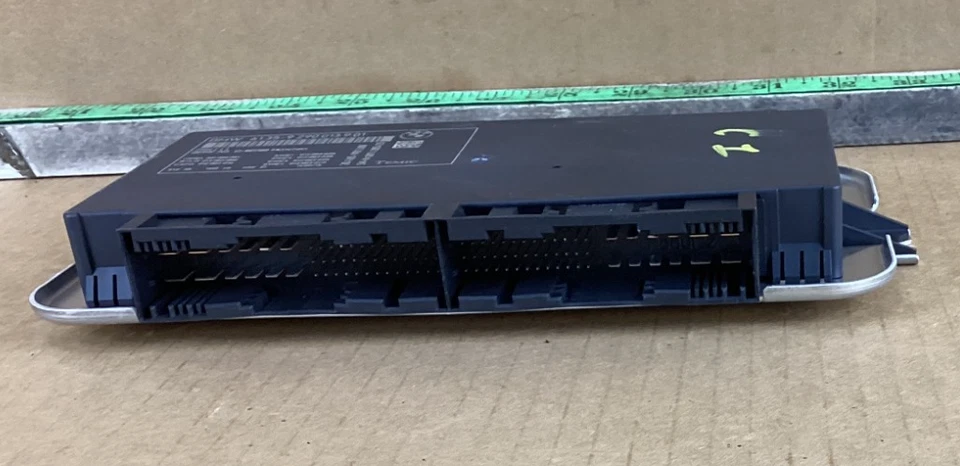 Módulo de unidad de control de luz de reposapiés BMW X3 2011-2017 9290013 OEM Foto 3 de 4