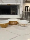 VTG Pyrex Casserole And Bowls Butterfly Gold Pattern