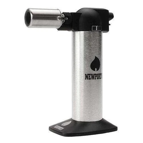 NEWPORT ZERO TURBO CHARGED TORCH 6", REFILLABLE, SILVER & BL