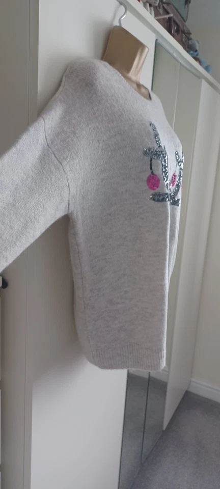 LADIES TU CHRISTMAS JUMPER SIZE 18 OATMEAL & GREY MIX WITH SEQUIN REINDEER - Image 4 of 4