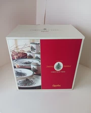 Spode 12 Piece Christmas Tree Dinnerware Set 4 Each Dinner Salad Plate Mug NIB C