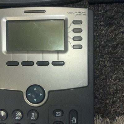 Cisco SPA 514G Mobilteile Restposten 9 alle mit Ständer und H/P Reset auf Werk