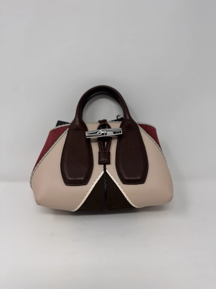 Bolso Bandolera Longchamp Roseau Extra Pequeño Asa Superior *ver descripción Precio de venta sugerido por el fabricante $775 Foto 3 de 4