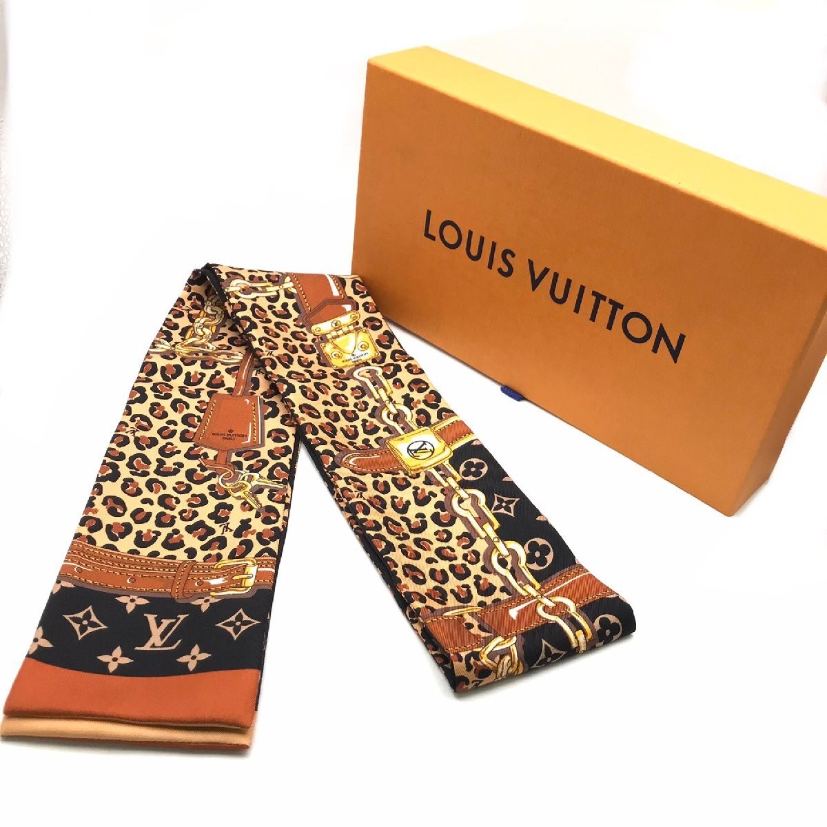 Louis Vuitton Wild at Heart Monogram Leopard Silk Scarf