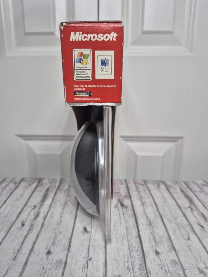Microsoft Wireless IntelliMouse Explorer Tilt Wheel M03-00045 Mouse Sealed - Image 2 of 4